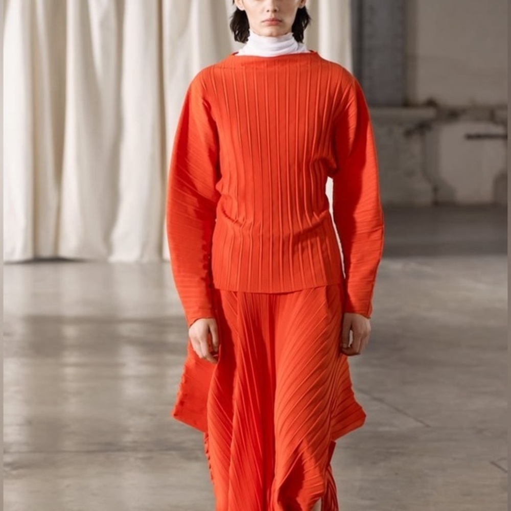 NWT Zara Vibrant Orange Ribbed Knit Blouse Medium - Picture 1 of 13